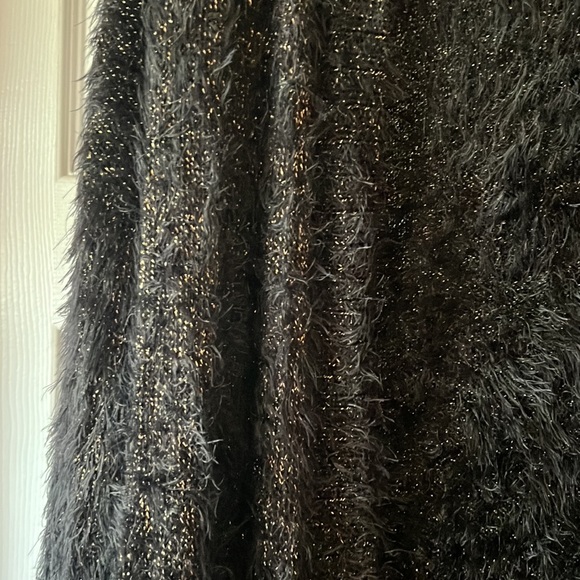 Express sweater small - Picture 2 of 4